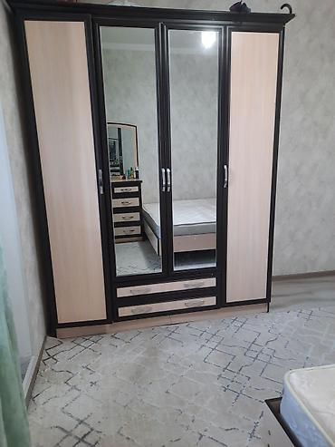 Спальные гарнитуры: Состав к - Кровать двуспальная с прямоугольным основанием и изогнутым — 8