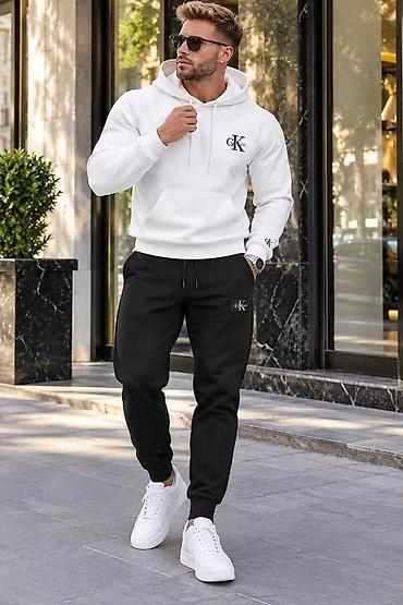 dunk nike buzz: Muške trenerke S,M,L,XL,XXL veličine za samo 4500 din — 1