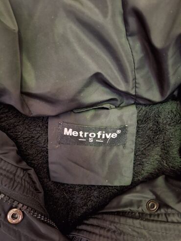 Zimske jakne: S (EU 36), Jednobojni, Sa postavom, Veštačko krzno — 6