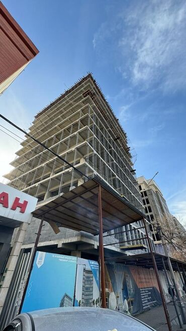 шинный центр город бишкек: Продаю Офис 64 м², С ремонтом, Без мебели, Бизнес центр, 5 этаж