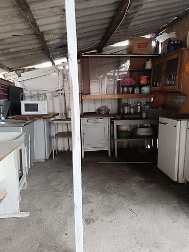 Продажа коттеджей и домов: Дом!!! продаю срочно дом, есть хоз постройки 2 сарая для скота — 5