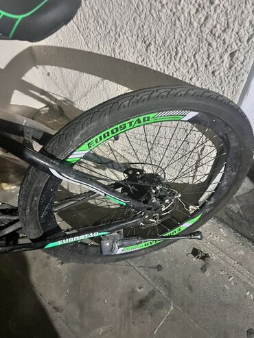 İdman velosipedləri: İşlənmiş Dağ velosipedi 26", sürətlərin sayı: 32, Ünvandan götürmə — 6