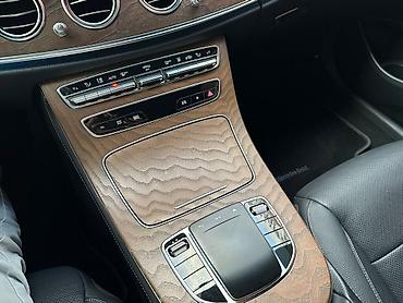 124 e500: Mercedes-Benz E-Class: 2021 г., 2 л, Электромобиль — 7