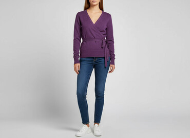 Jumpers: Women`s sweater, size M