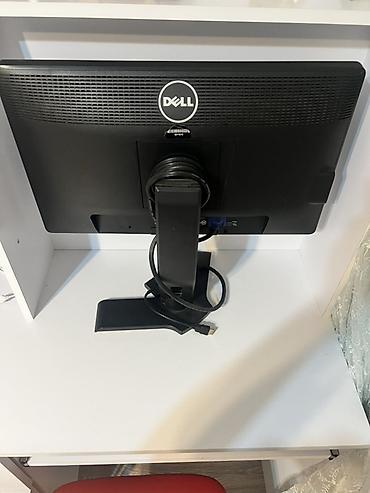 dell inspiron: Dell stolüstü monitor - Ekran ölçüsü: təxminən 22–24 düym (geniş — 2