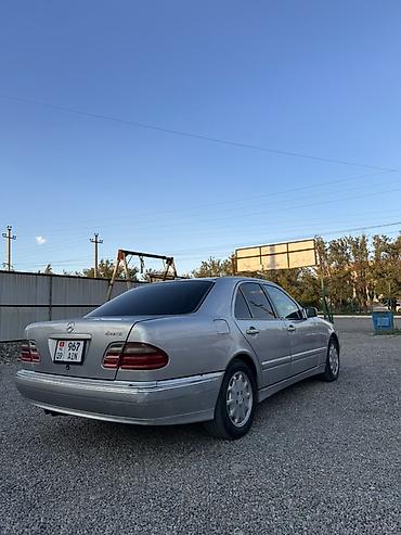 camry 5: Mercedes-Benz E-Class: 2001 г., 3.2 л, Автомат, Бензин, Седан — 4