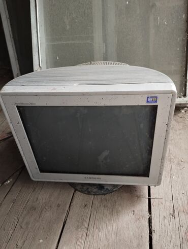 Мониторы: Монитор, Samsung, ЭЛТ, 17" - 18"