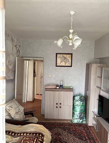 50 000: 🏠 Продаётся 2-комнатная квартира — 7 мкр 📍 7 мкр 📐 Площадь — 49 м² — 7