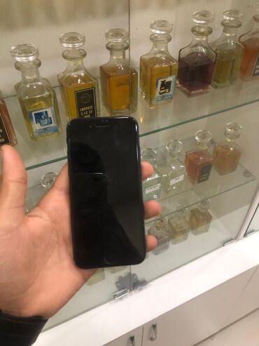 Apple iPhone: IPhone SE 2020, 64 GB, Black Titanium, Zəmanət, Barmaq izi
