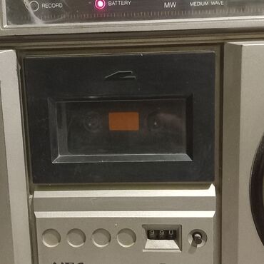 Radio: Maqnitafon/radio NEC satılır - Yaponiya istehsalıdır - 1983-cü ildə — 10