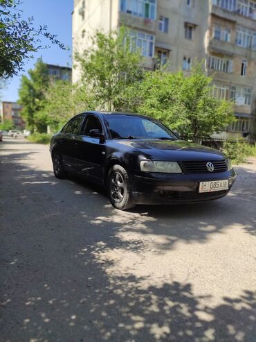 машина обмен на телефон: Volkswagen Passat: 2000 г., 2.4 л, Механика, Бензин, Седан