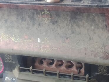 Digər məişət məhsulları: İran işlənmiş peçi satılır 300 kvadrat.qabaq şüsi yoxdur düzəlydirmək