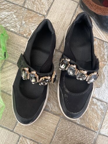 барсетка кожаные: Женские черные слипоны/37 размер балетки на толстой белой подошве