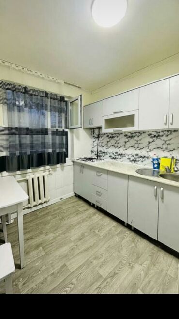 квартира боконбаева: 1 комната, 32 м², 104 серия, 5 этаж, Косметический ремонт