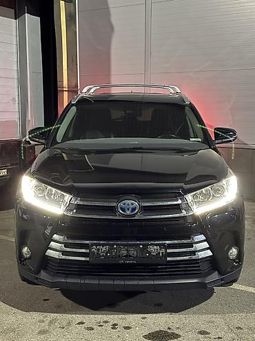 Toyota: Toyota Highlander: 2018 г., 3.5 л, Автомат, Гибрид, Кроссовер — 2