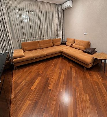 Digər mebel: Türkiyə istehsalı divan satılır 380₼. açılır bazası var. Ünvan — 1