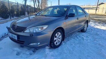 Toyota: Toyota Camry: 2003 г., 2.4 л, Механика, Бензин, Седан