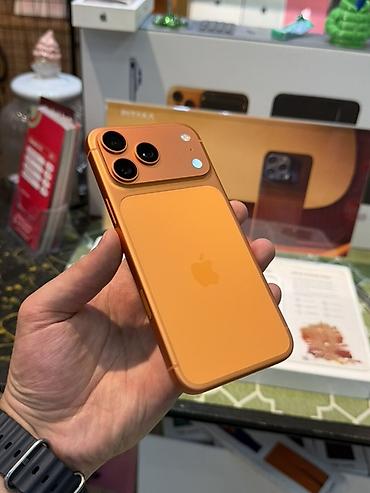 Apple iPhone: IPhone 17 Pro Max — 3