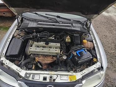 pec satisi: Opel Vectra: 1.8 l | 1996 il 235697 km Sedan — 2