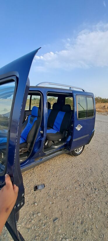 Fiat: Fiat Doblo: 1.6 l | 2002 il 2500000 km Van/Minivan — 6