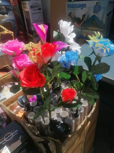 Rasveta: Solarne lale Solarno drvce Silarni ljiljan Solarne ruze Cena za 2kom — 1