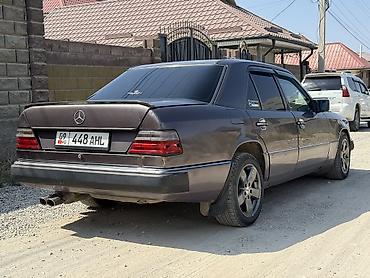 поменяюсь: Mercedes-Benz E-Class: 1991 г., 2 л, Механика, Бензин, Седан — 8