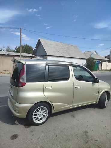 bwb e34: Toyota Yaris Verso: 1999 г., 1.3 л, Механика, Бензин, Универсал — 4