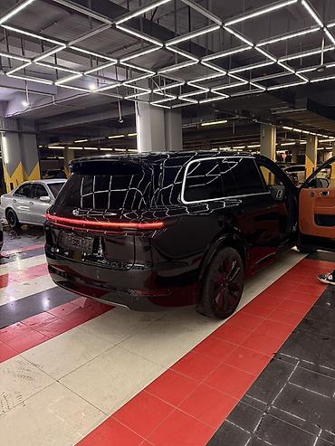 Lixiang: Lixiang L9: 2023 г., 1.5 л, Автомат, Гибрид, Универсал — 6