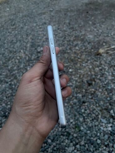 Samsung: Samsung Galaxy A5 2016, Б/у, 16 ГБ, цвет - Белый, 2 SIM