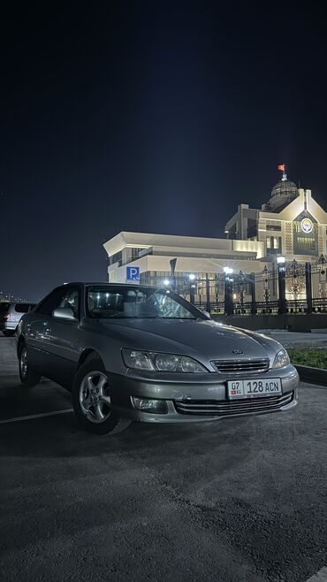 обмен виндом: Toyota Windom: 2000 г., 2.5 л, Автомат, Бензин, Седан