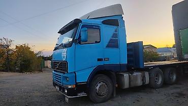 sliv panteri: Тягач, Volvo, 1998 г., Без прицепа — 2