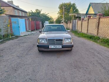 передвижные дома: Mercedes-Benz E-Class: 1993 г., 3.2 л, Автомат, Бензин, Седан