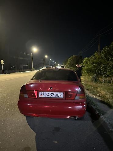 e6 3: Mitsubishi Carisma: 1995 г., 1.6 л, Механика, Бензин, Седан — 3