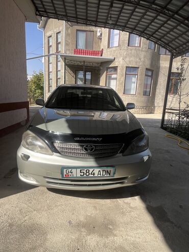 срочно продам авто в связи с переездом: Toyota Camry: 2003 г., 2.4 л, Автомат, Бензин, Седан