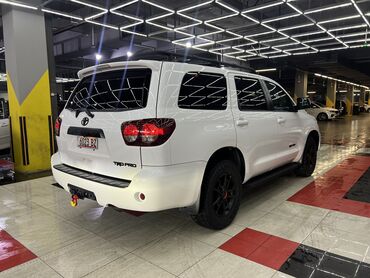 Toyota: Toyota Sequoia: 2020 г., 5.7 л, Типтроник, Бензин, Внедорожник — 4