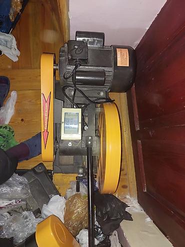 qapi demir qapi seyf qapi: Uqrales 220 — 2