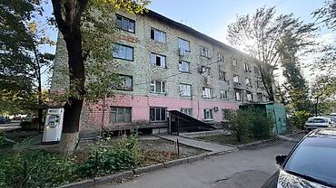 Продажа квартир: 1 комната, 18 м², ул. Ахунбаева / Малдыбаева Индивидуалка, 4 этаж, Косметический ремонт — 6