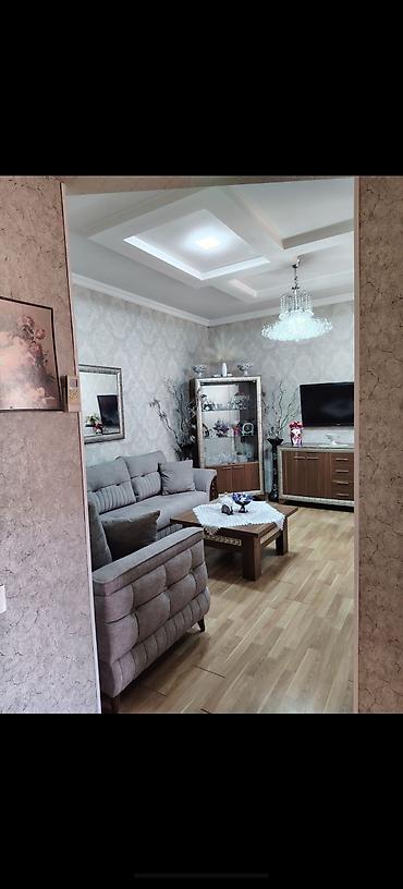mənzil alışı: Təcili Kupcalı 6 otaqlı 2 mərtəbəli həyət evi Satılır: qaz su işiq — 1