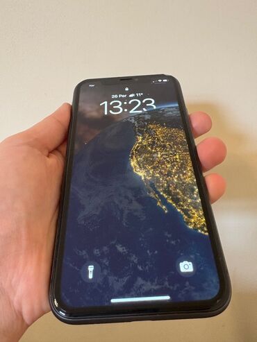 iphone 11 dubay: IPhone 11, 64 GB, Qara, Face ID