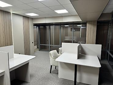 офисное помещения: Продажа офисов 33 м², С ремонтом, Многоэтажное здание, Цокольный этаж этаж — 2