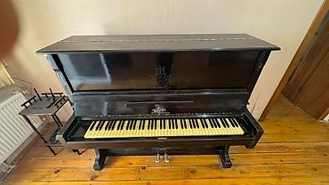 Pianolar: Upright piano – “Kuban” (Краснодар) markalı Xüsusiyyətlər: - Korpus — 6