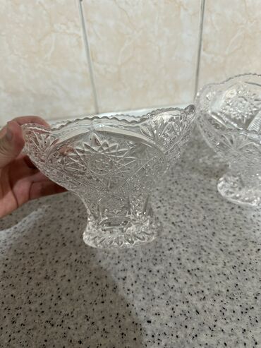 посуда пластиковая: Продаю за 4 шт 800 сом