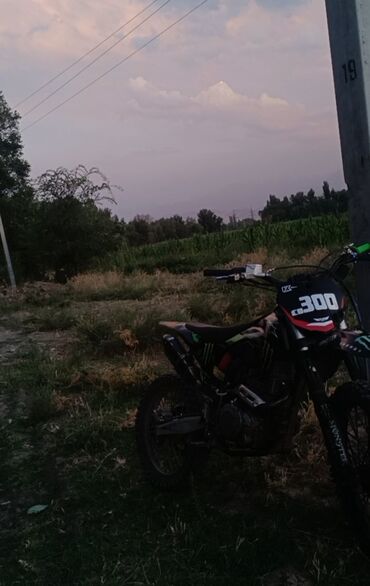 бишкек мотоцикл: Эндуро Kawasaki, 300 куб. см, Бензин, Взрослый, Б/у
