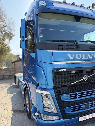 uni 260b: Тягач, Volvo, 2020 г. — 4