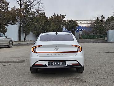 Hyundai: Hyundai Sonata: 2019 г., 2 л, Автомат, Газ, Седан — 6