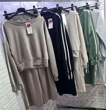 Gornji i donji deo: Ženske trenerke Novi modeli, razliciti Velicine univerzalne odgovara — 28