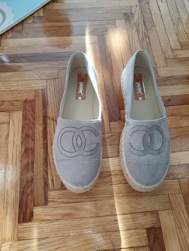 duks nov xl: Espadrile, 39