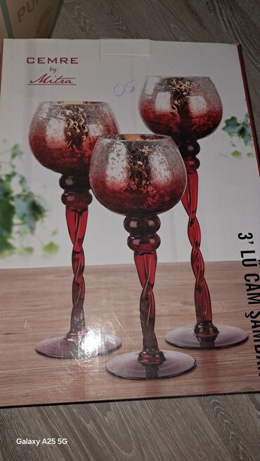 Digər dəstlər və servizlər: Şüşə qablar və stəkanlar dəsti - Dondurma/kokteyl üçün şüşə qablardan — 12