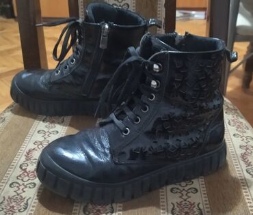 Kids' Footwear: Ankle boots, Size: 32, color - Black