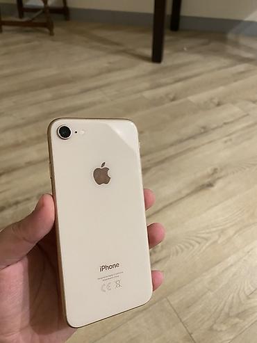 iphone 5e: IPhone 8, 64 GB, Desert Titanium, Barmaq izi — 1
